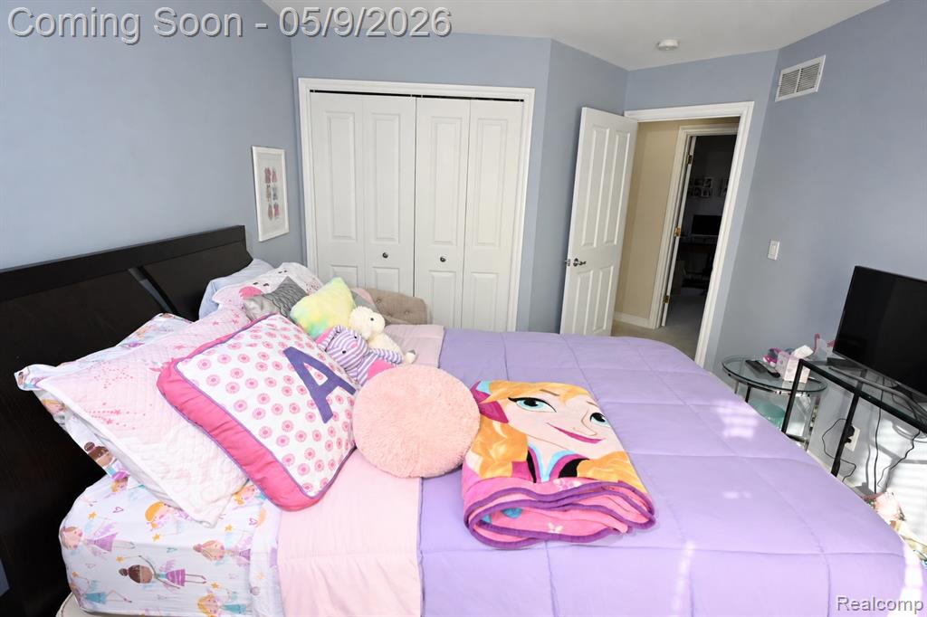 19205 River Valley Drive, Macomb, MI 48044 — Photo 33