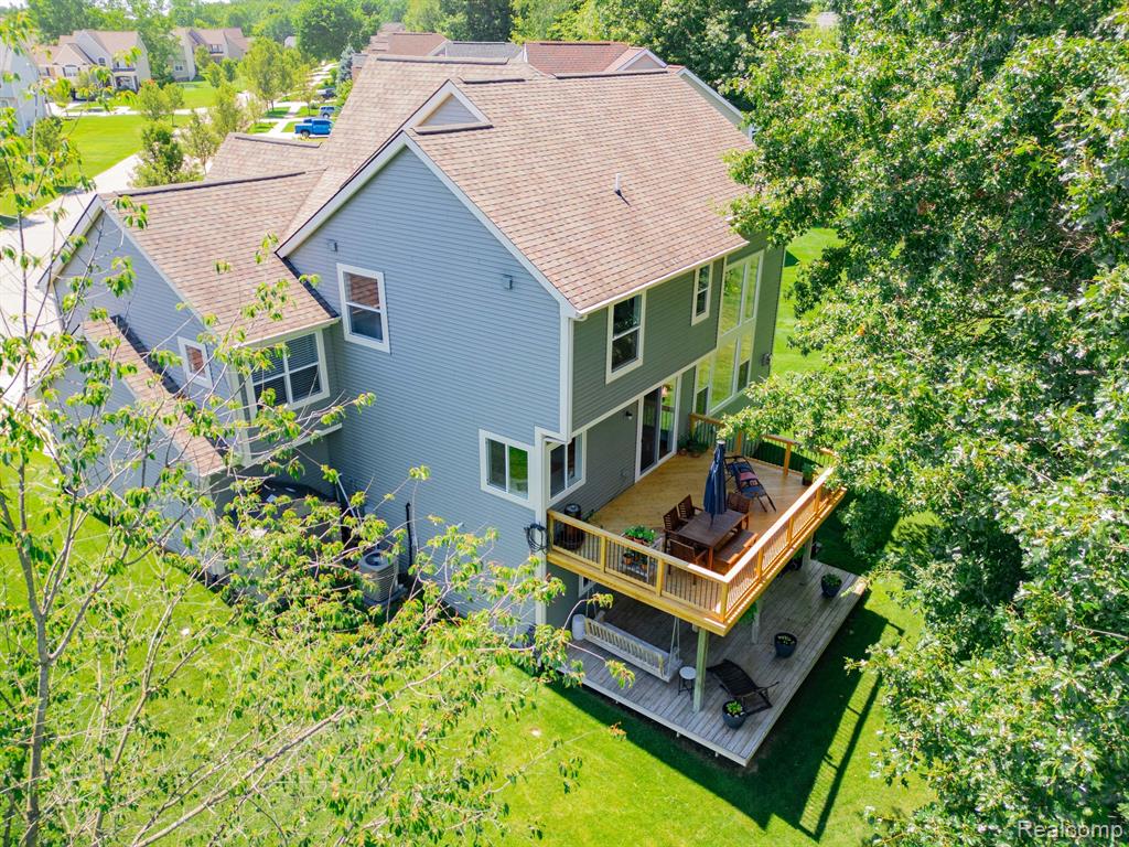 299 NAPA VALLEY Drive, Milford, MI 48381 — Photo 44