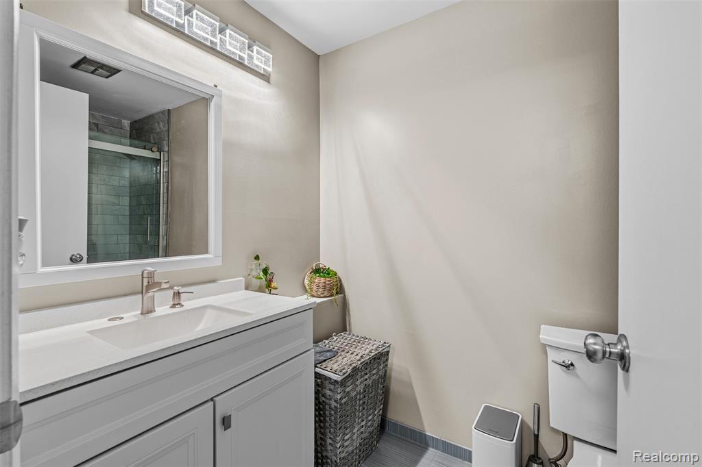42258 Norwood Court, Wayne, MI 48167 — Photo 18
