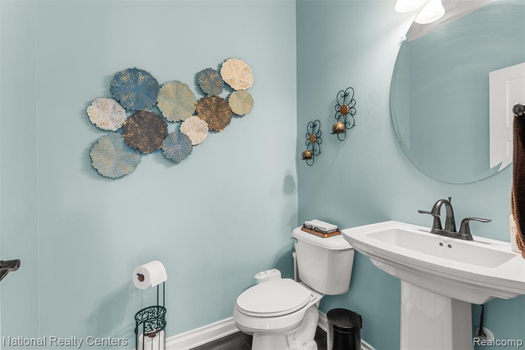 17632 Goldeneye Drive, Clinton Twp, MI 48038 — Photo 7