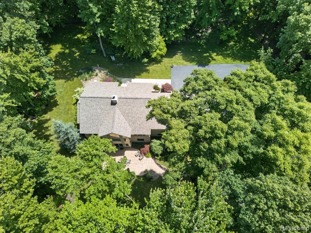 5388 Hartland Road, Fenton, MI 48430 — Photo 69