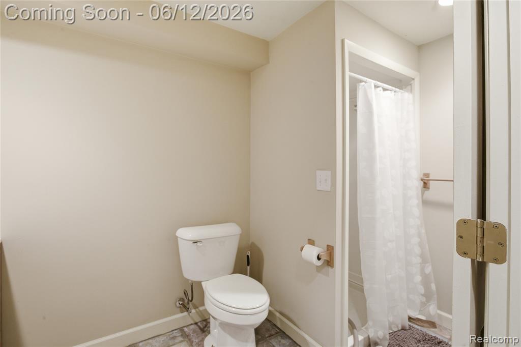 830 Hemingway Road, Lake Orion, MI 48362 — Photo 39