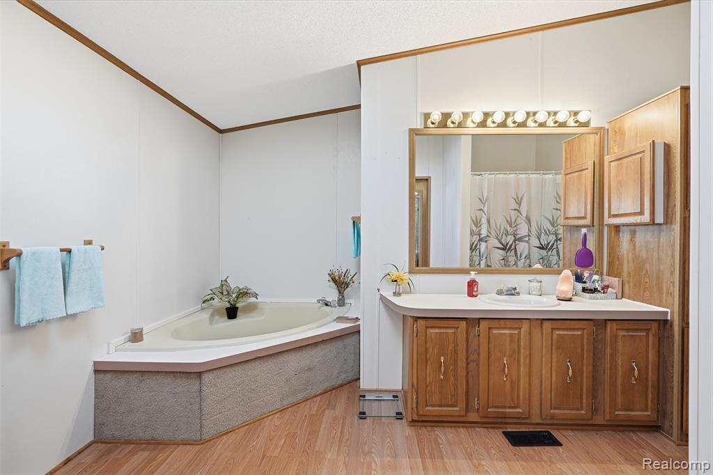 13330 Nelson Road, Bath, MI 48808 — Photo 17