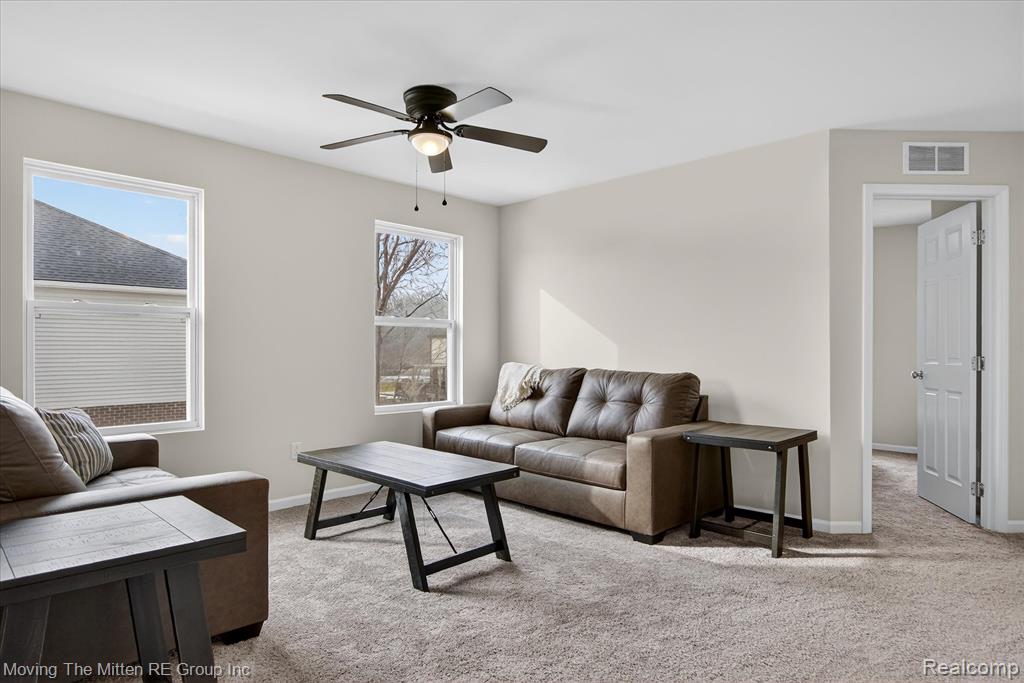 14342 Laurelwood Drive, Van Buren, MI 48111 — Photo 42