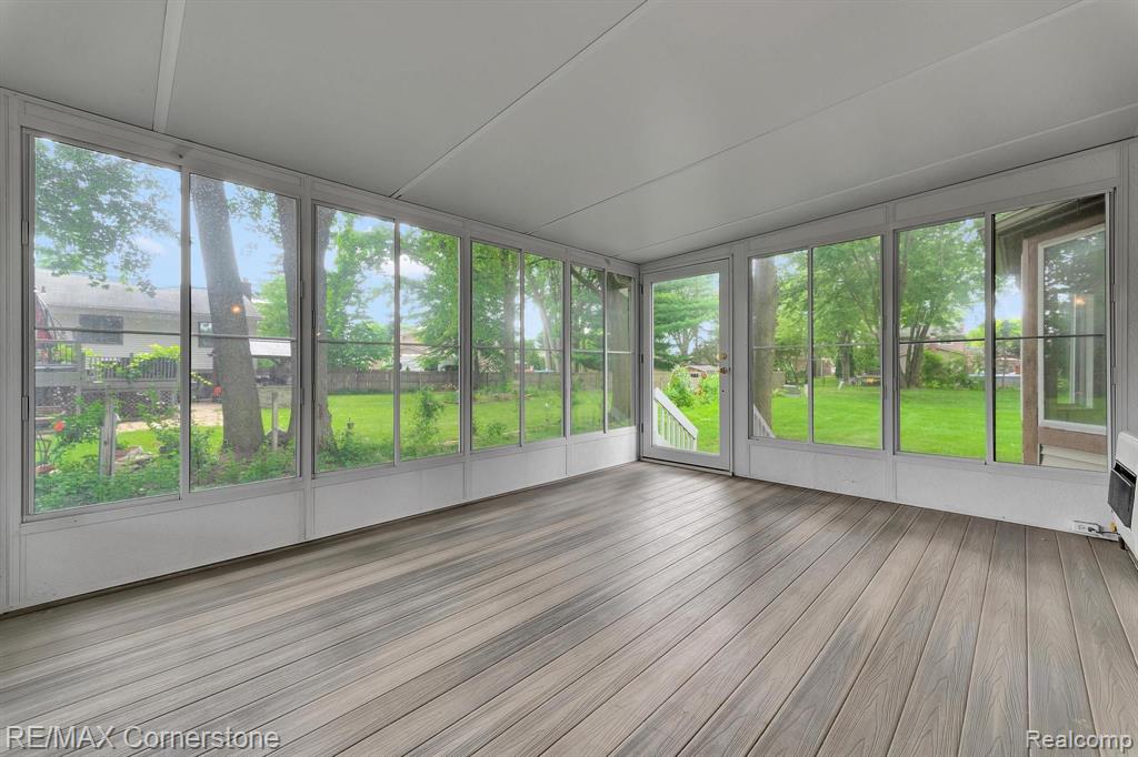 41899 CONNERWOOD Court, Canton, MI 48187 — Photo 13