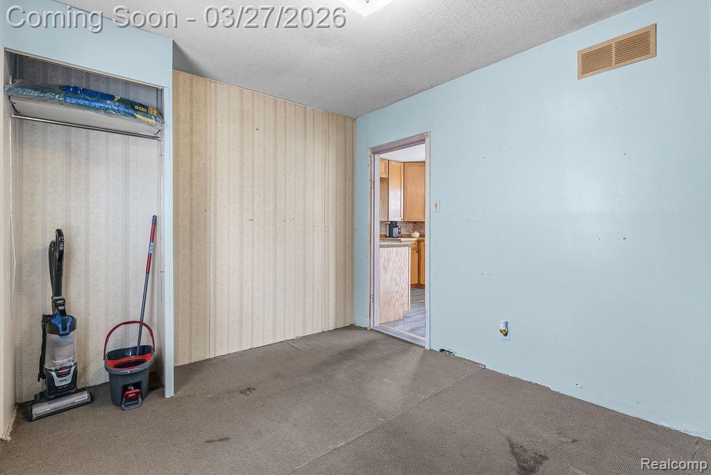 782 Stanley Avenue, Pontiac, MI 48340 — Photo 16