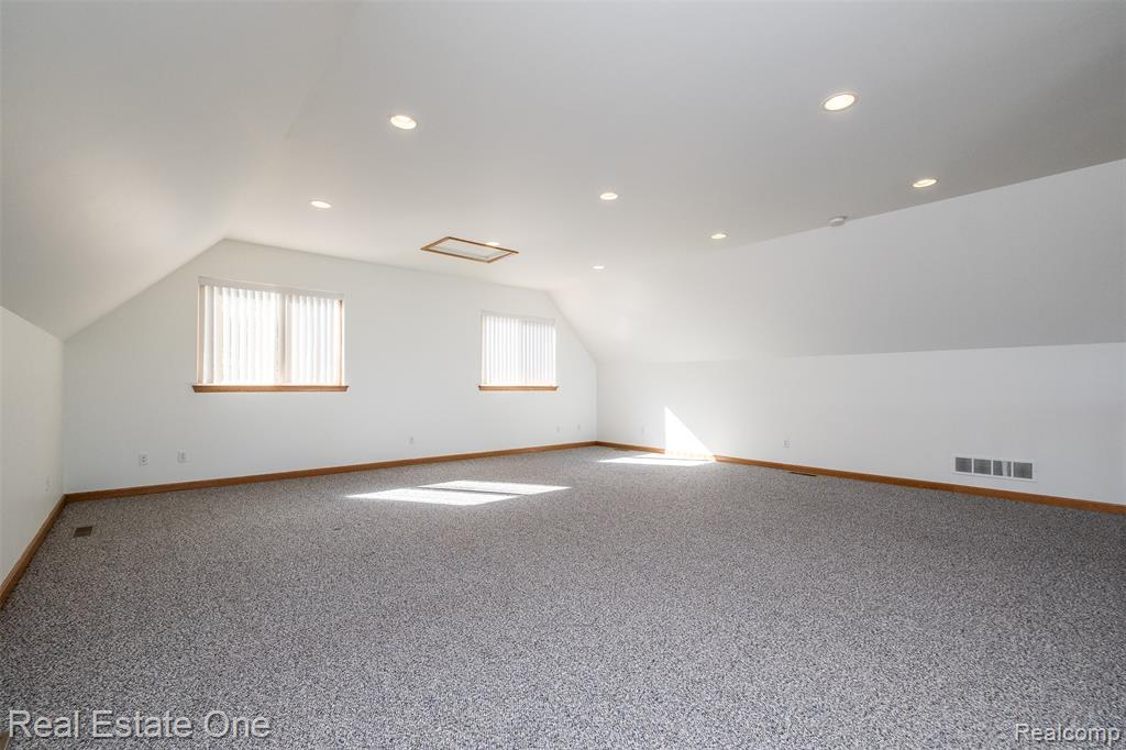 782 Appalachi Street, Commerce Twp, MI 48390 — Photo 29