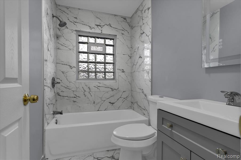 20426 Wexford Street, Detroit, MI 48234 — Photo 14