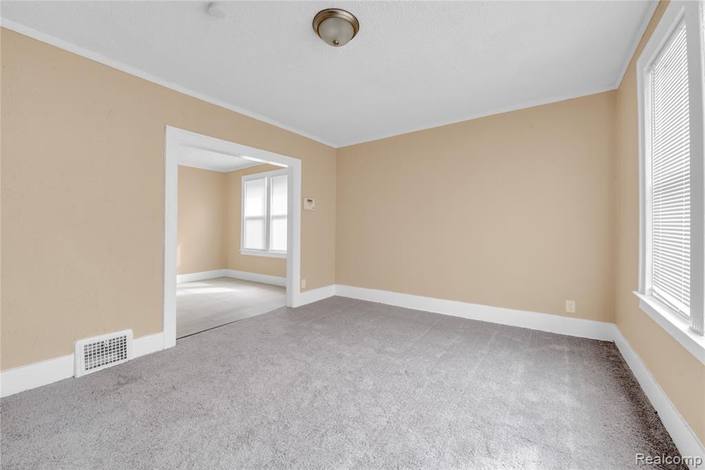 5044 Fairview Street, Detroit, MI 48213 — Photo 16