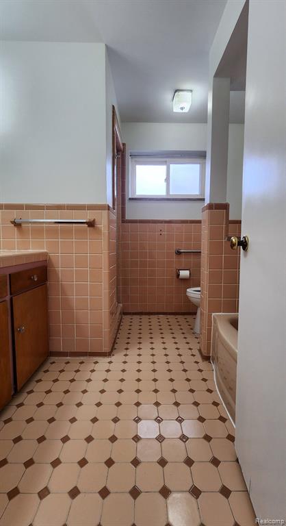 45251 CUSTER Avenue, Utica, MI 48317 — Photo 33