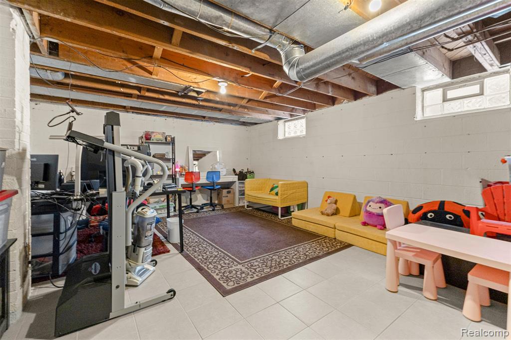 430 Nightingale Street, Dearborn, MI 48128 — Photo 16