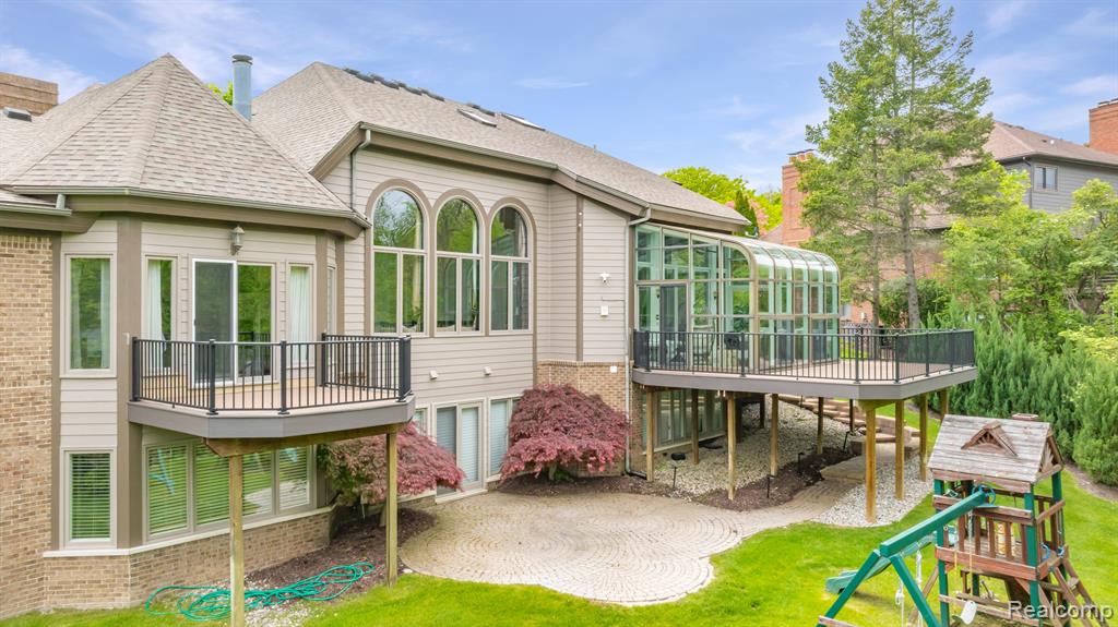 6127 WINCLIFF Drive, West Bloomfield, MI — Photo 5