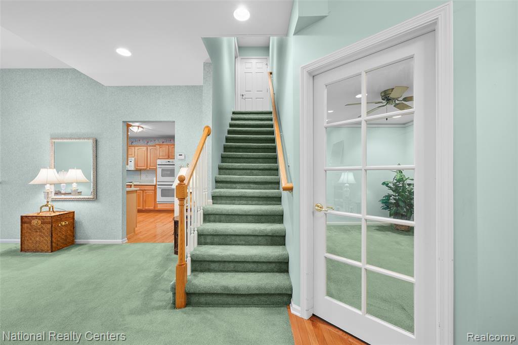 49455 N Glacier Avenue, 43, Northville, MI 48168 — Photo 24