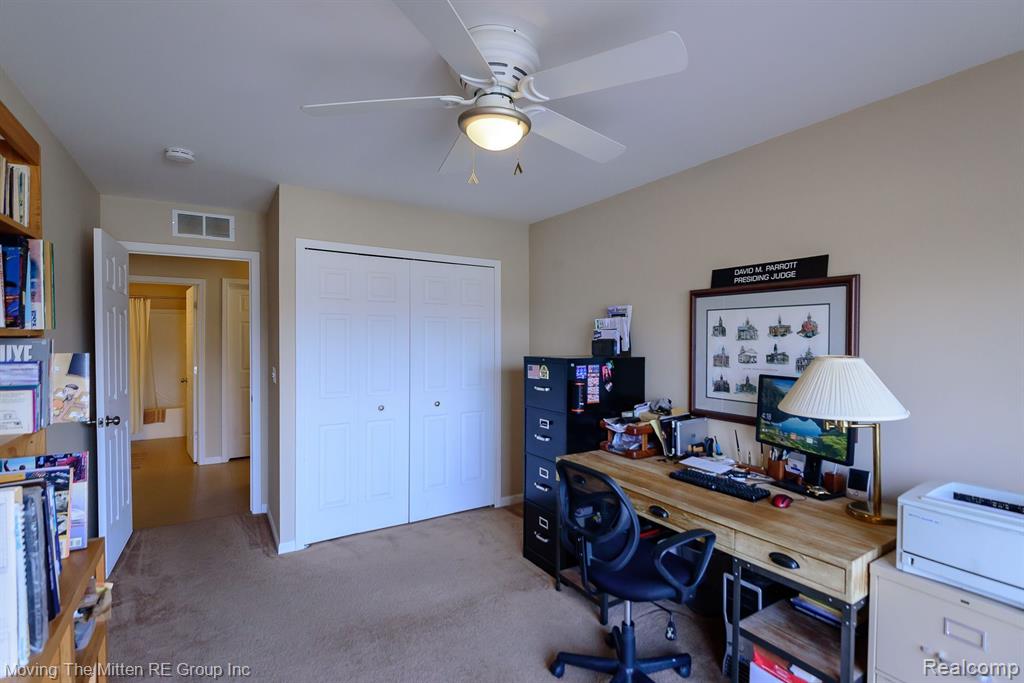 42156 N CUMBERLAND Drive, Van Buren, MI 48111 — Photo 18
