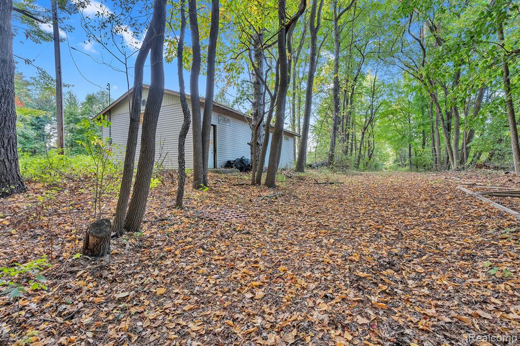 8264 Wilson Road, Otisville, MI 48463 — Photo 22