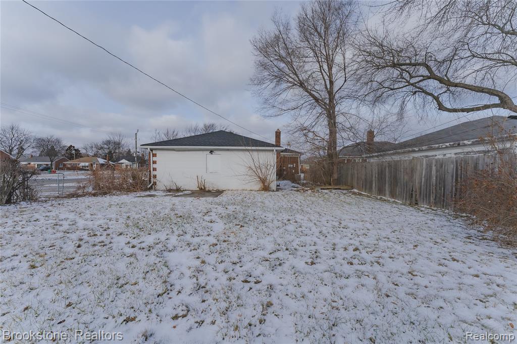 17006 Juliana Avenue, Eastpointe, MI 48021 — Photo 26