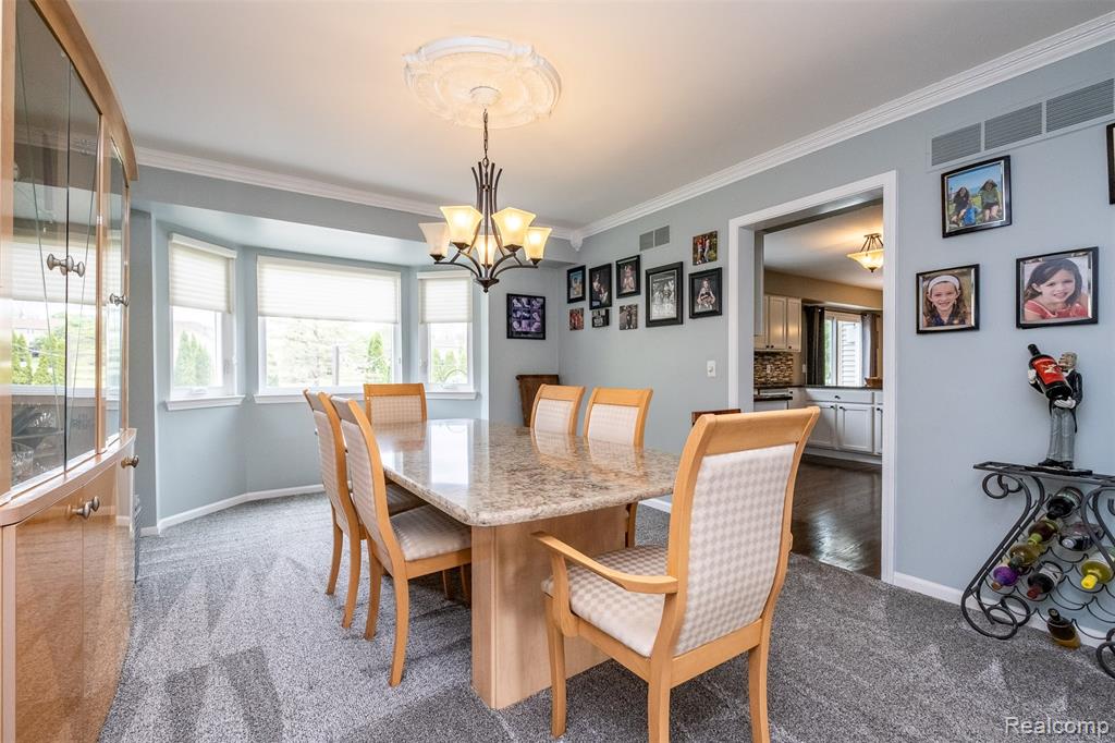 2780 Ivy Hill Drive, Commerce Twp, MI 48382 — Photo 11