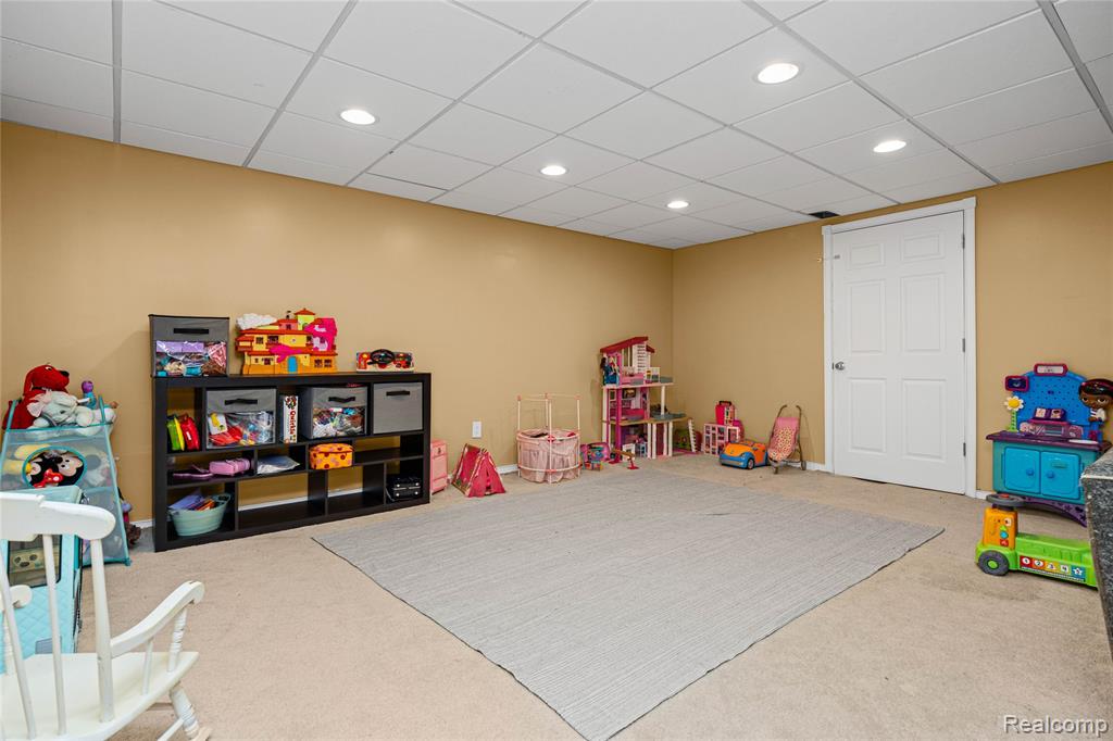 16610 Old Bedford Road, Northville, MI — Photo 39