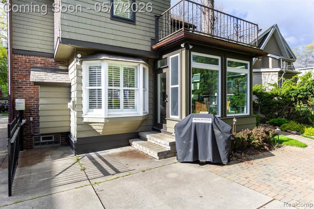21 Fairwood Boulevard, Pleasant Ridge, MI — Photo 45