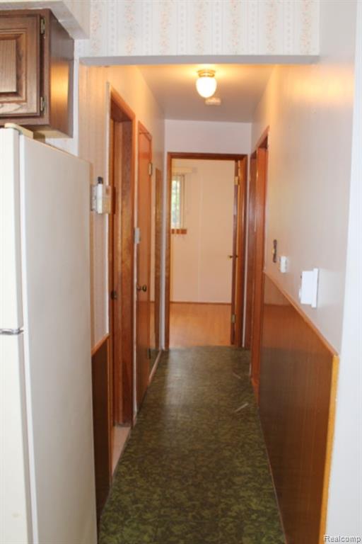 907 Farnham Avenue, Lincoln Park, MI 48146 — Photo 29