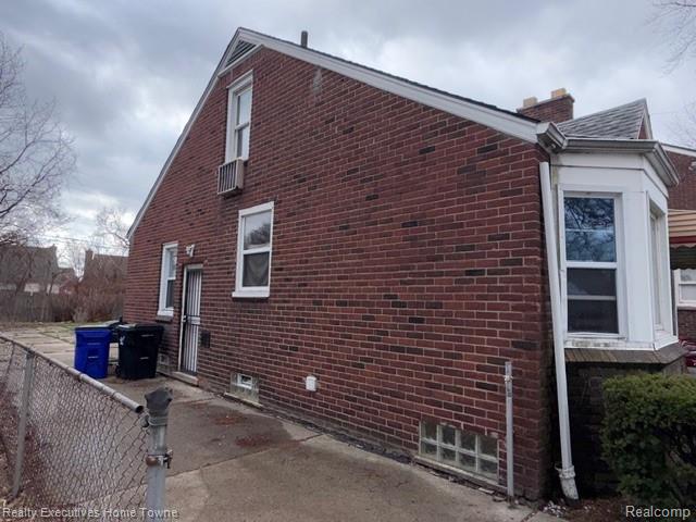 12566 Duchess Street - Photo 3
