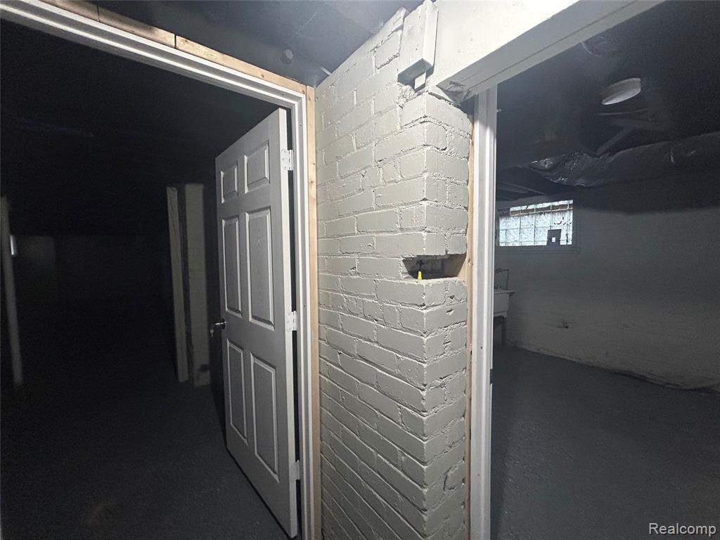 1933 Taylor Street, Detroit, MI 48206 — Photo 24
