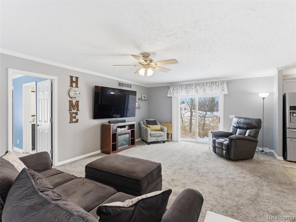 3973 Silver Valley Drive, Lake Orion, MI — Photo 10
