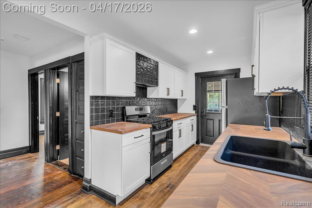 1759 Parker Street, Detroit, MI 48214 — Photo 7