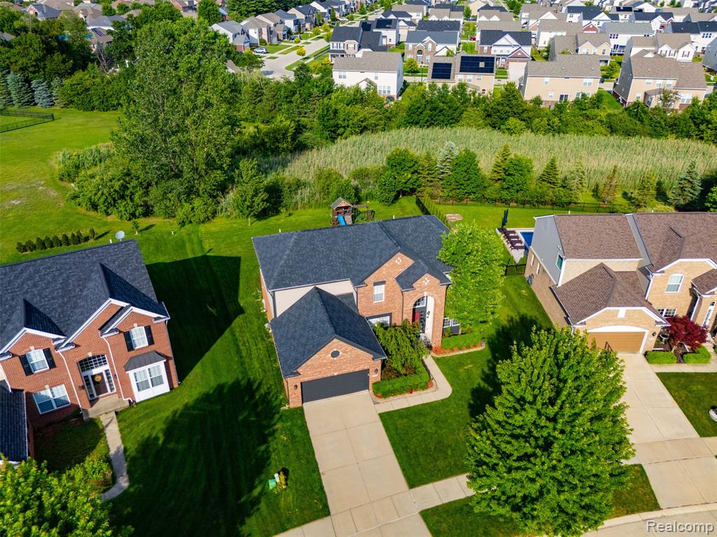 49894 Bloomsbury Lane, Macomb, MI 48044 — Photo 80