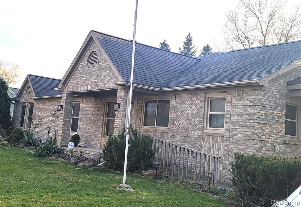 5096 CLIPPERT Street, Dearborn Heights, MI 48125 — Photo 5