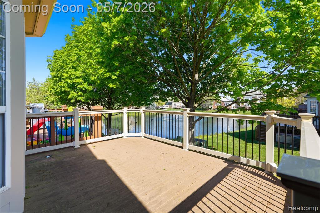 49118 Hawksburry Road, Canton, MI 48188 — Photo 33