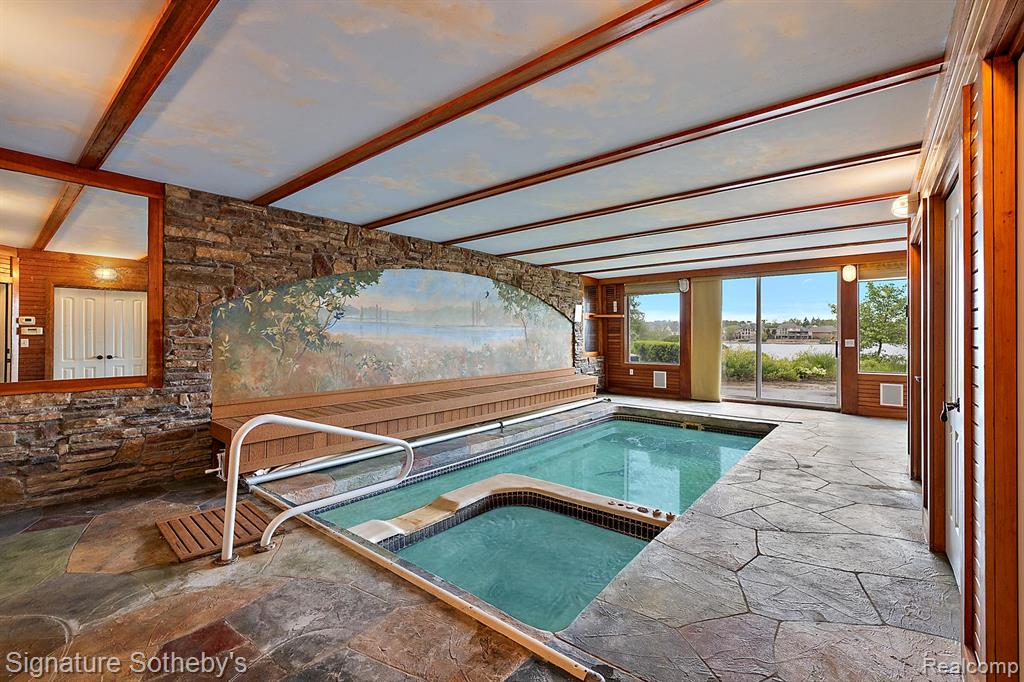 10611 Lighthouse Point, South Lyon, MI 48178 — Photo 48
