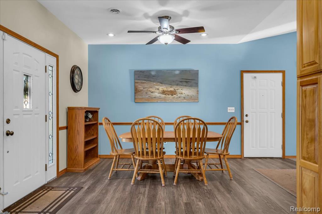 27520 West Road, New Boston, MI 48164 — Photo 35