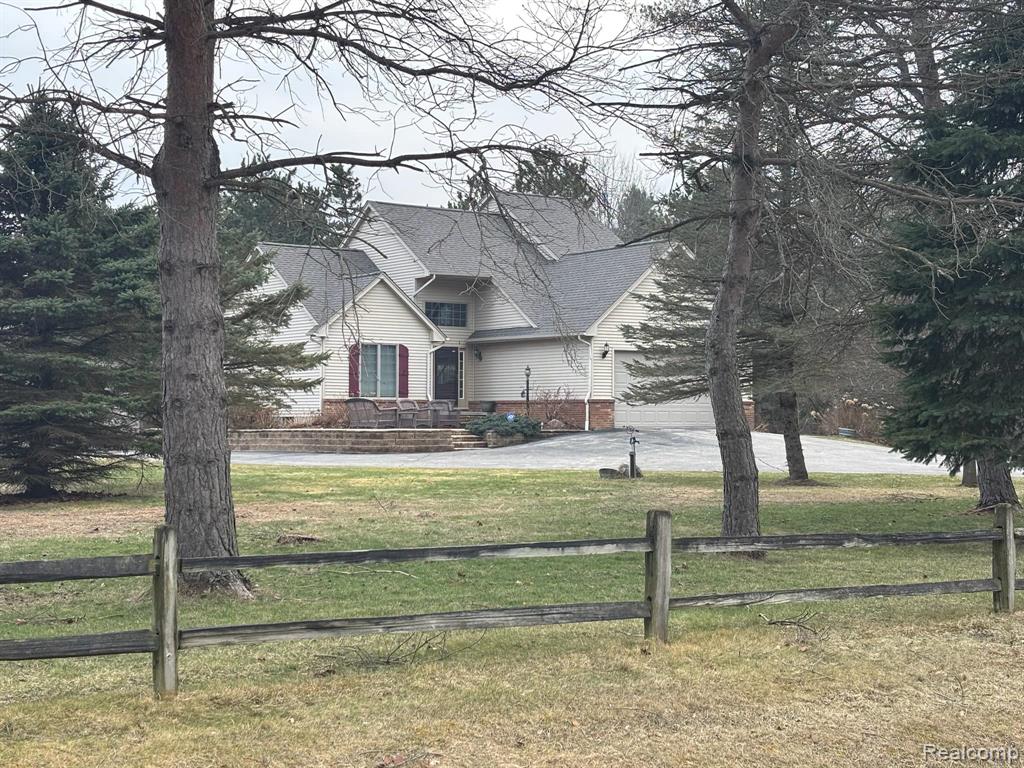 7211 Hewitt Road, MI 48032 — Photo 46