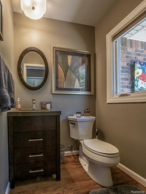 4923 Dusk Drive, Utica, MI 48316 — Photo 15