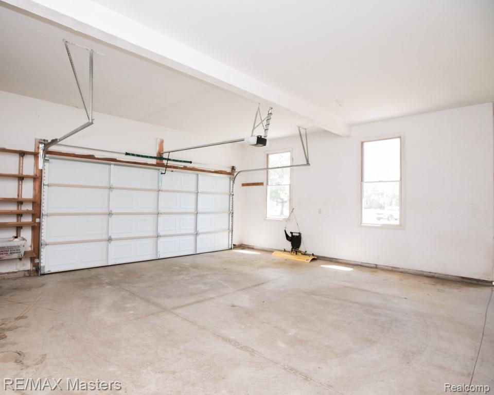 27178 John Drive, New Boston, MI 48164 — Photo 50