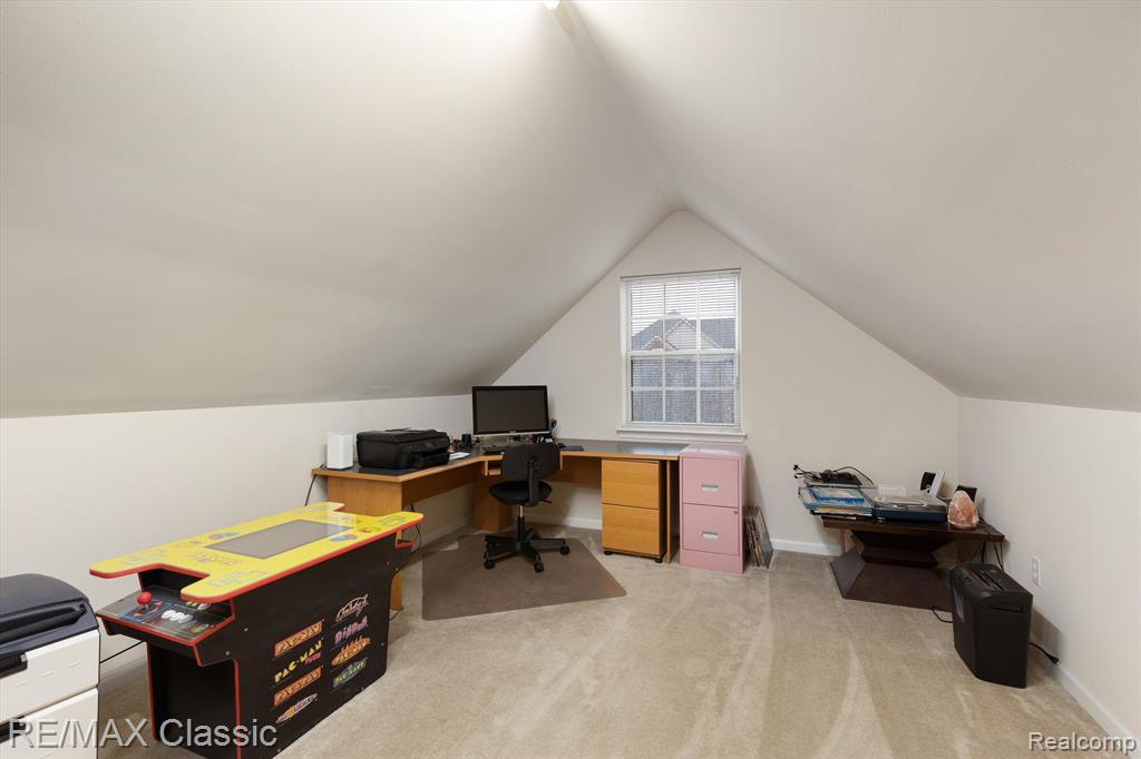 25345 MEADOW, South Lyon, MI 48178 — Photo 39