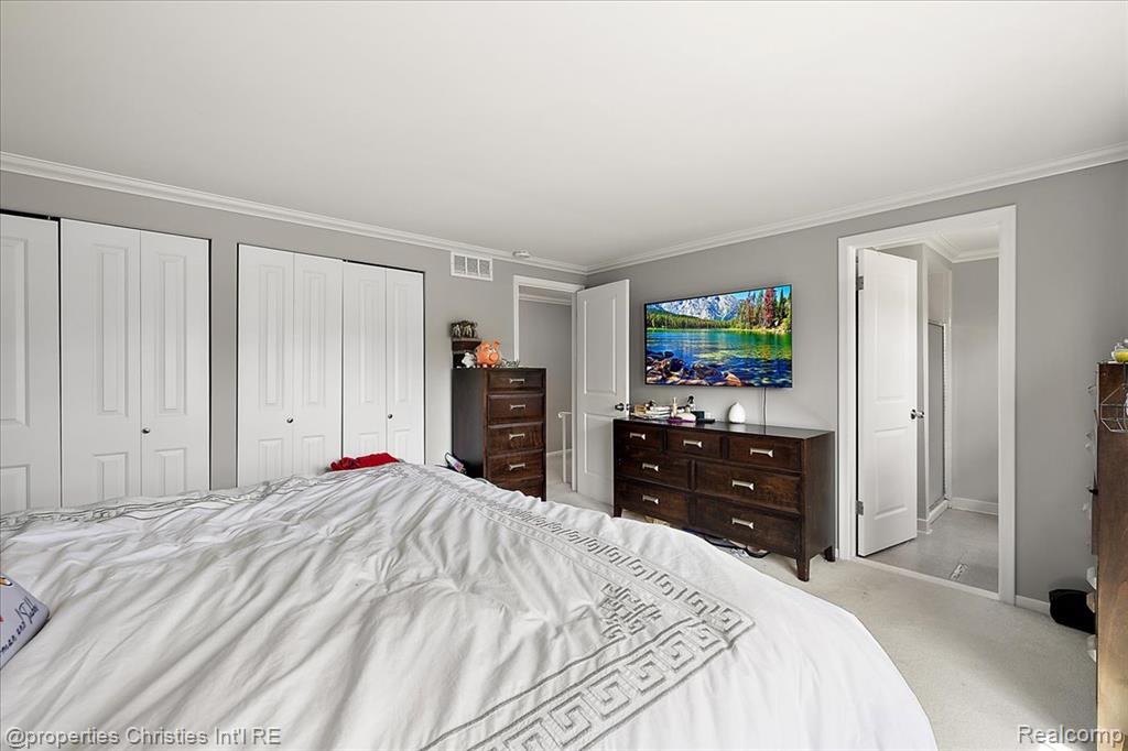 4160 Dawn Lane, West Bloomfield, MI 48323 — Photo 34