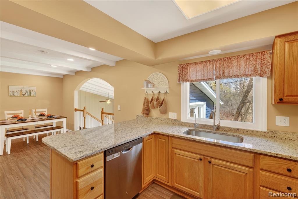 871 Windemere Drive, Brighton, MI 48114 — Photo 12