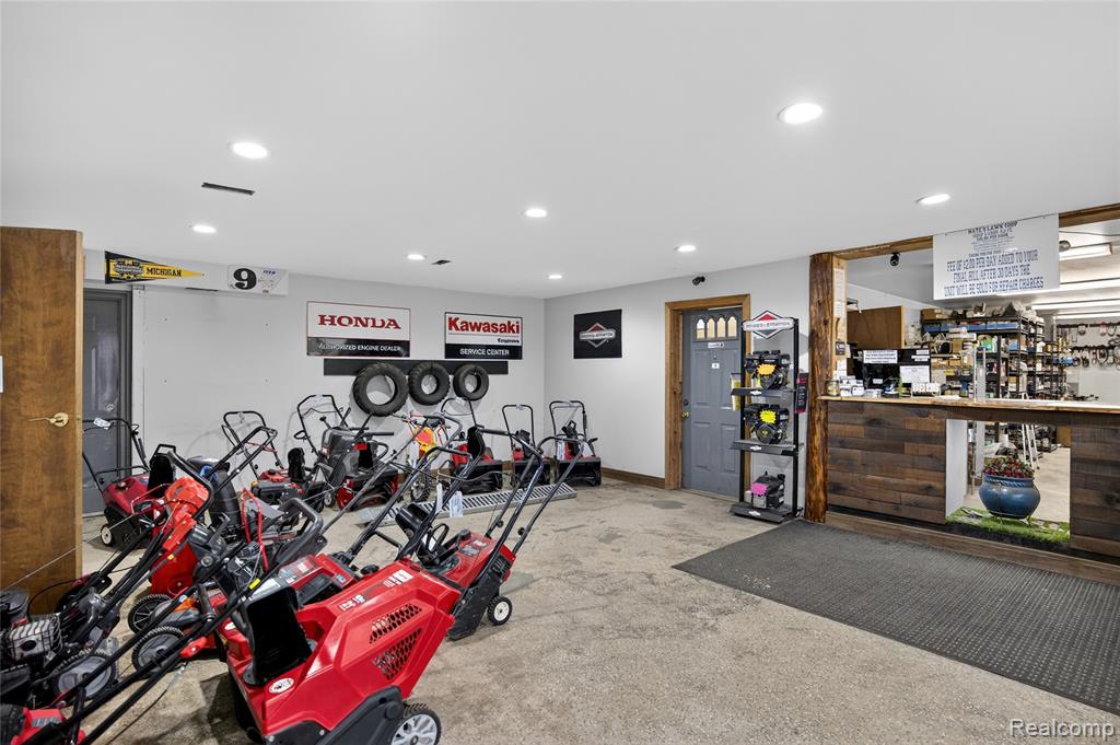 4057 Commerce Drive, Flushing, MI 48433 — Photo 10