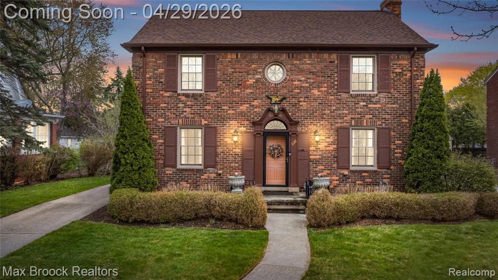 938 LAKEPOINTE STREET, Grosse Pointe Park, MI 48230 — front exterior