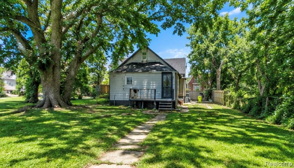 2619 WABASH Street, Detroit, MI 48216 — Photo 6