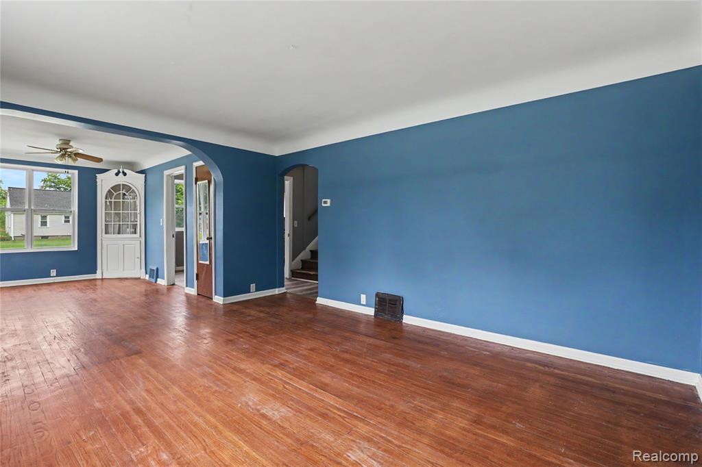 5388 Davison Road, Lapeer, MI 48446 — Photo 15