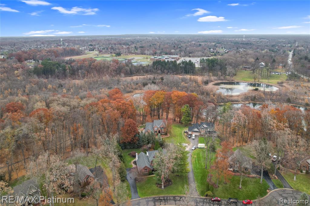 8039 Boulder Ridge Court, Brighton, MI 48116 — Photo 42