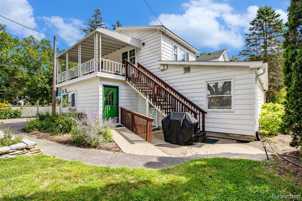 155 N Main Street, Clarkston, MI, 00000