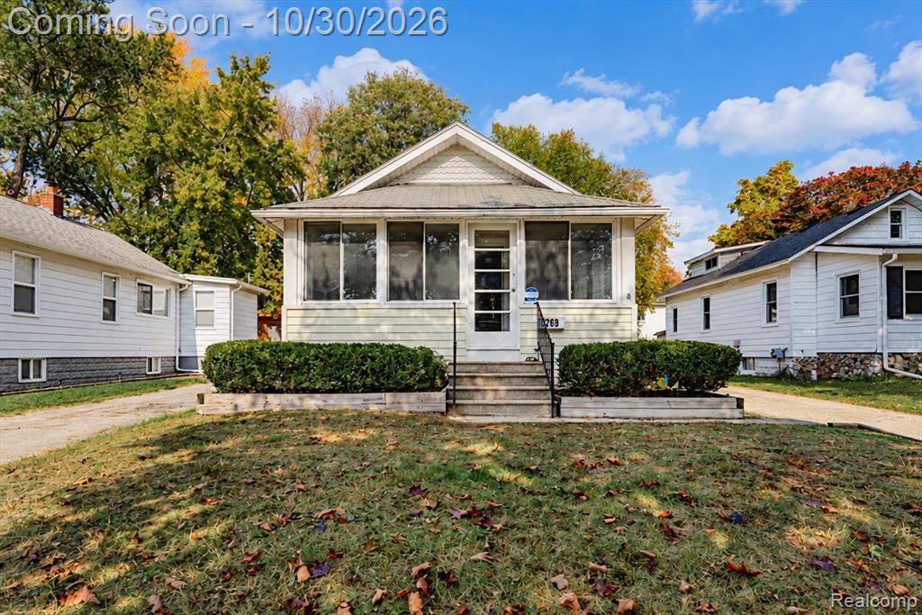 269 Walper Avenue, Clawson, MI