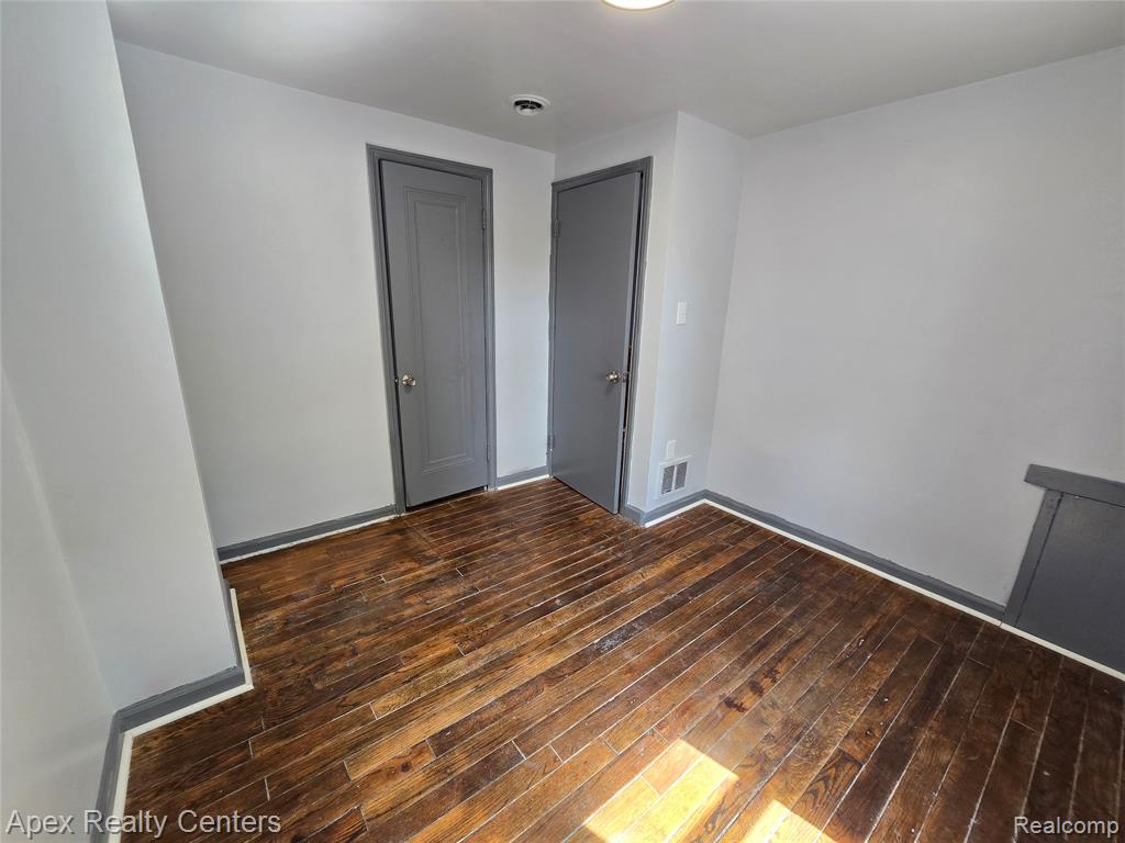 7671 - 7675 Evergreen Avenue, Detroit, MI 48228 — Photo 42