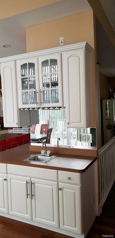 48280 ELMWOOD Drive, Shelby Twp, MI 48315 — Photo 35