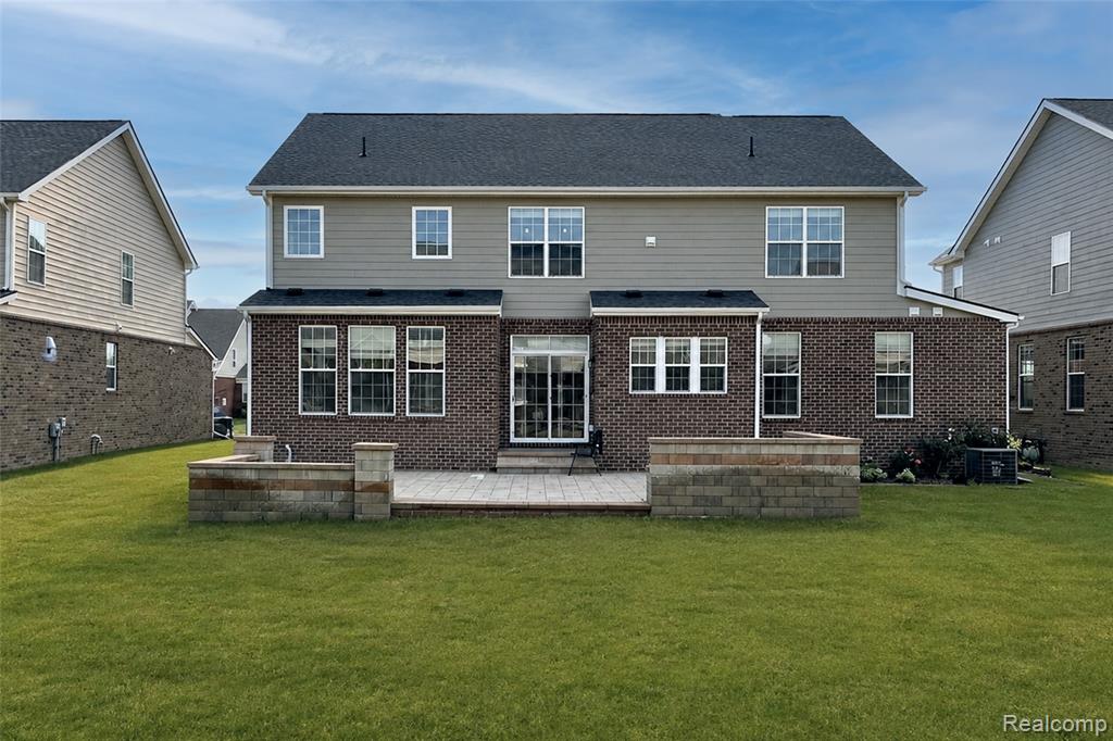51040 Woodford Drive, Canton, MI 48188 — Photo 73