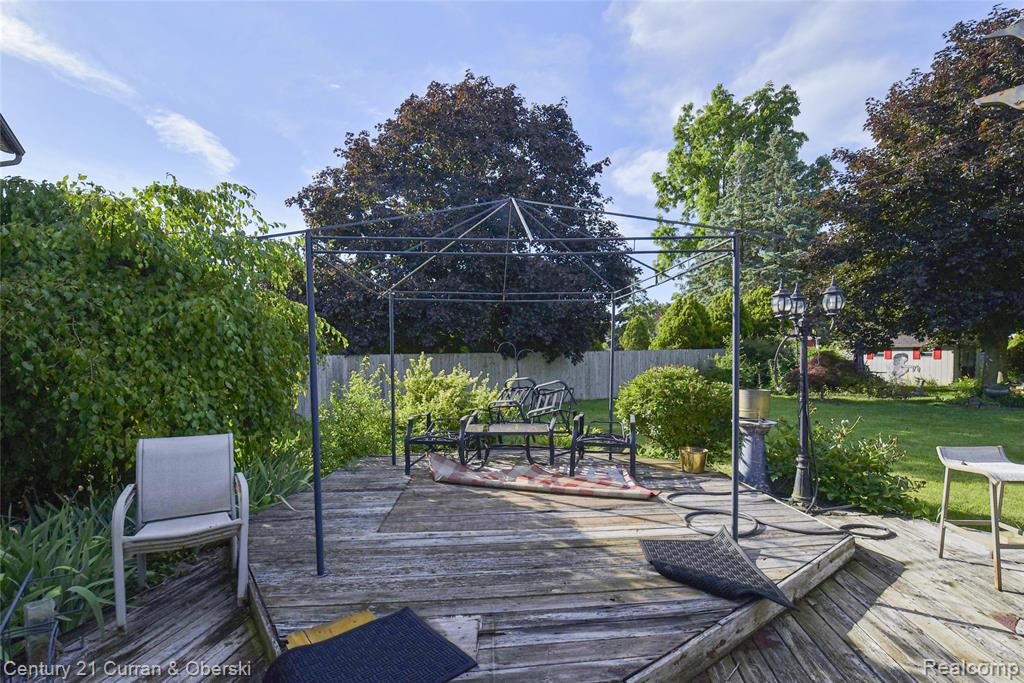 45331 Rector Drive, Canton, MI 48188 — Photo 9